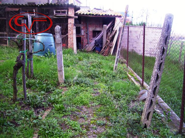 Immagine 10 di Villa in vendita  in Via oberdan a Bucine