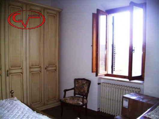 Immagine 24 di Villa in vendita  in Via oberdan a Bucine