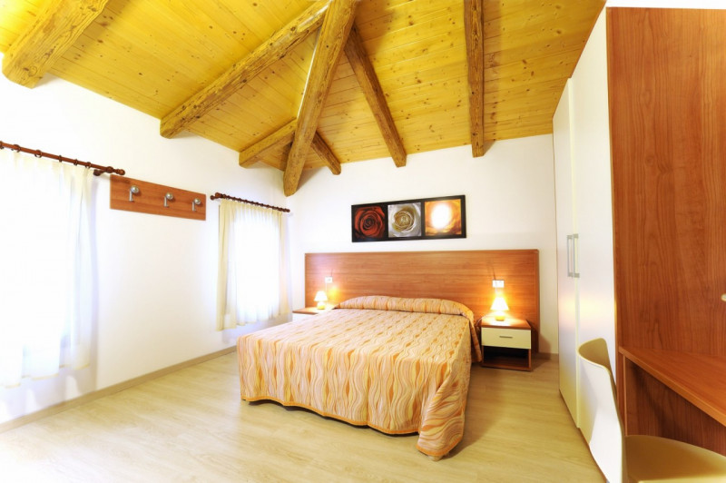 Immagine 21 di Attività commerciale in vendita  a San Michele Al Tagliamento