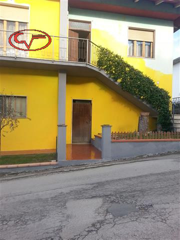 Immagine 35 di Casa indipendente in vendita  in trento a Bucine