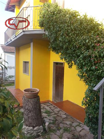 Immagine 37 di Casa indipendente in vendita  in trento a Bucine