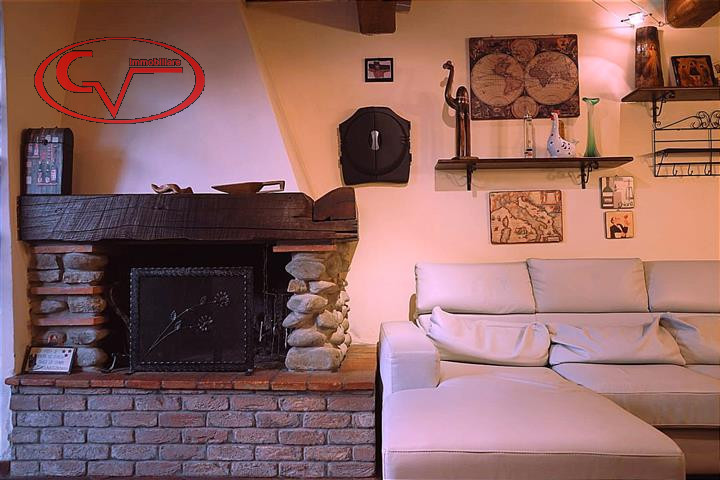 Immagine 3 di Appartamento in vendita  in campogialli a Terranuova Bracciolini