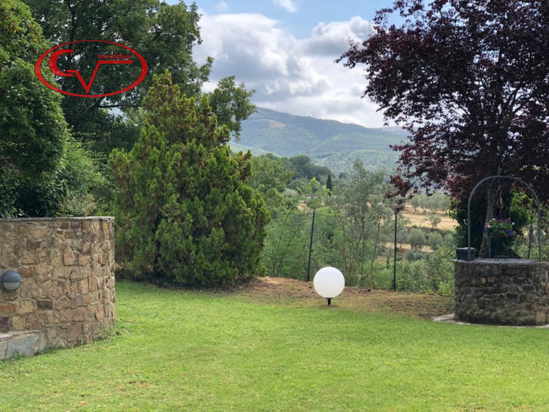 Immagine 6 di Casa indipendente in vendita  in via trento a Loro Ciuffenna