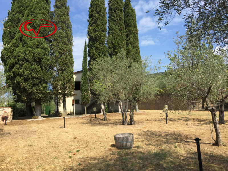 Immagine 11 di Casa indipendente in vendita  in via trento a Loro Ciuffenna