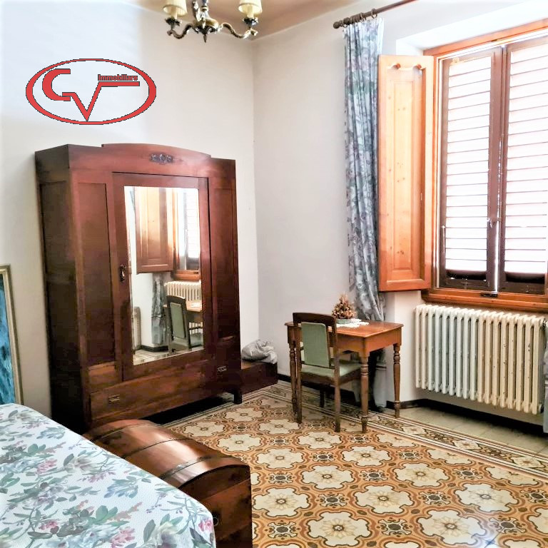 Immagine 12 di Appartamento in vendita  in via dante 12 a Bucine