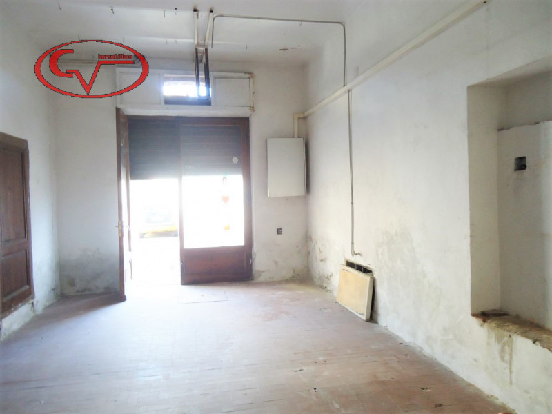 Immagine 29 di Appartamento in vendita  in via dante 12 a Bucine