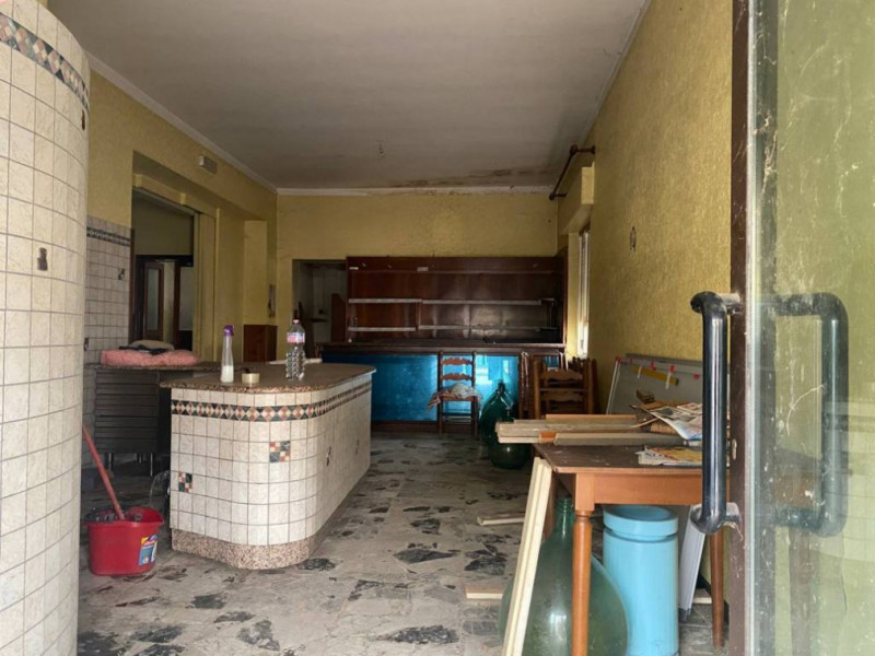 Immagine 2 di Casa indipendente in vendita  a Valeggio Sul Mincio