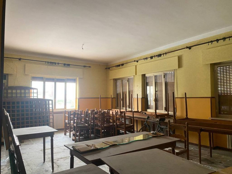 Immagine 4 di Casa indipendente in vendita  a Valeggio Sul Mincio