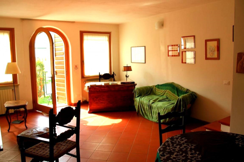 Immagine 9 di Villetta a schiera in vendita  a Valeggio Sul Mincio