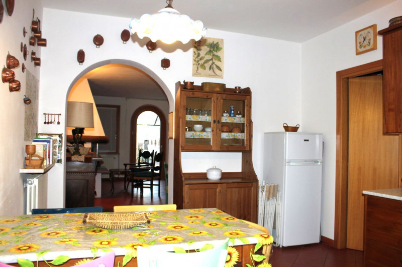 Immagine 12 di Villetta a schiera in vendita  a Valeggio Sul Mincio