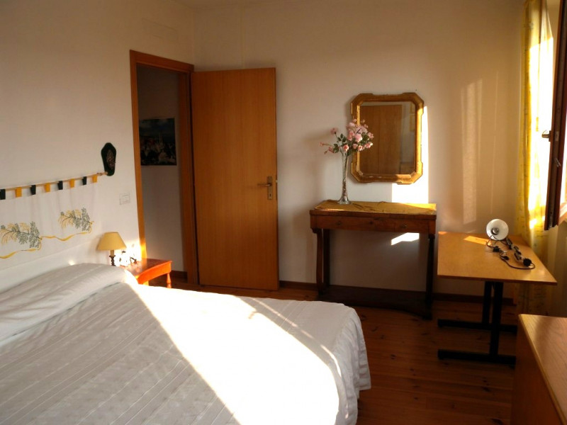 Immagine 15 di Villetta a schiera in vendita  a Valeggio Sul Mincio