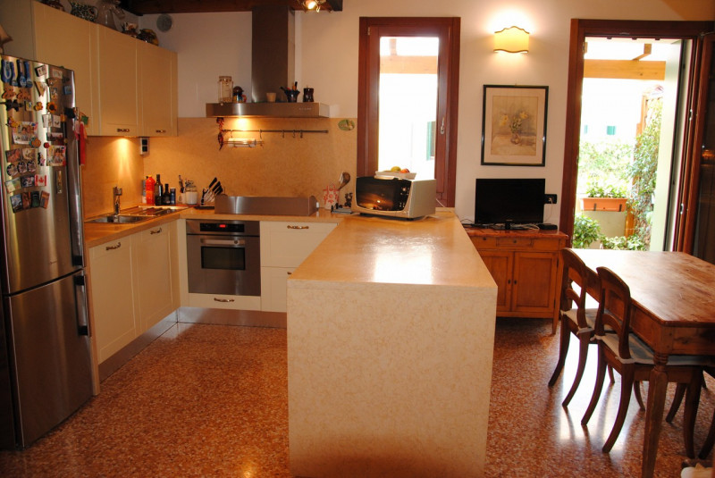 Immagine 6 di Appartamento in vendita  in VIA STRAZZACAPPA a Montegalda