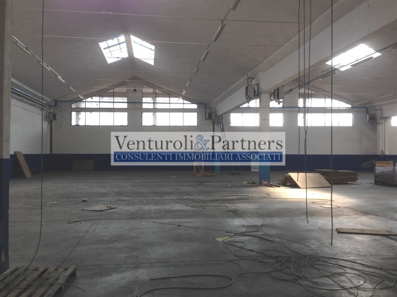 Immagine 5 di Capannone industriale in vendita  in via musei a Brescia