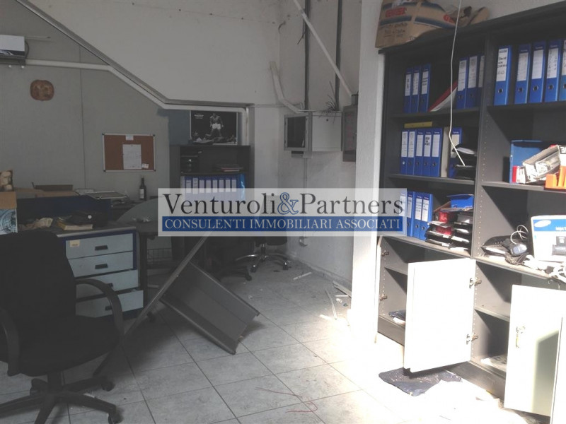 Immagine 6 di Capannone industriale in vendita  in via musei a Brescia