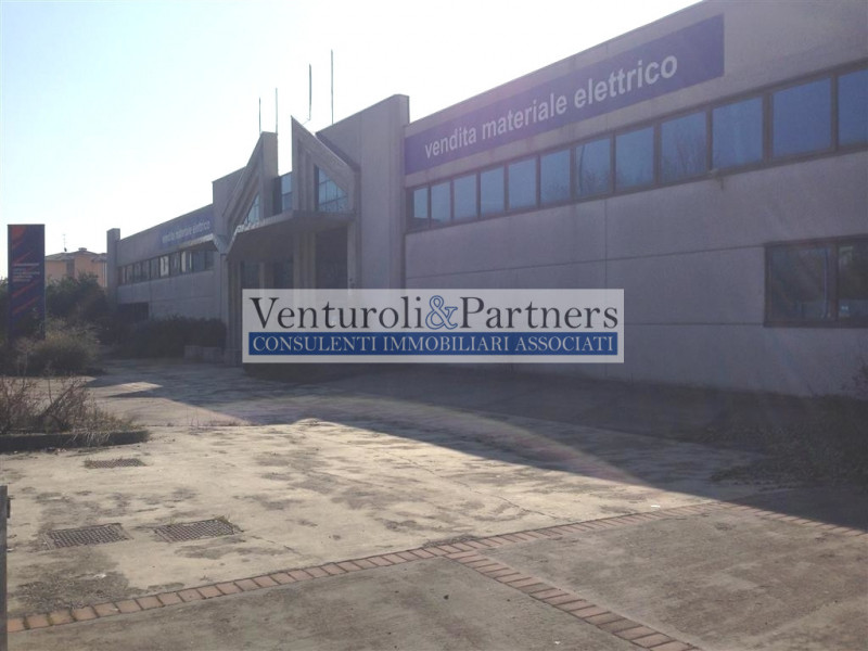 Immagine 10 di Capannone industriale in vendita  in via musei a Brescia