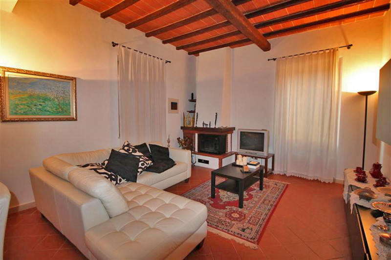 Immagine 1 di Casa bifamiliare in vendita  in via trento a Sinalunga