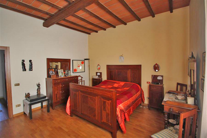 Immagine 12 di Casa bifamiliare in vendita  in via trento a Sinalunga