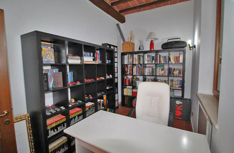 Immagine 14 di Casa bifamiliare in vendita  in via trento a Sinalunga