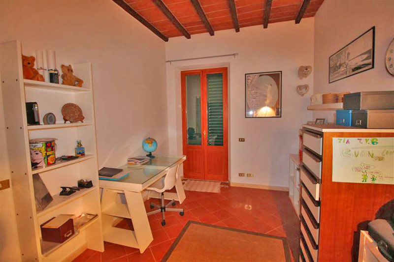 Immagine 16 di Casa bifamiliare in vendita  in via trento a Sinalunga