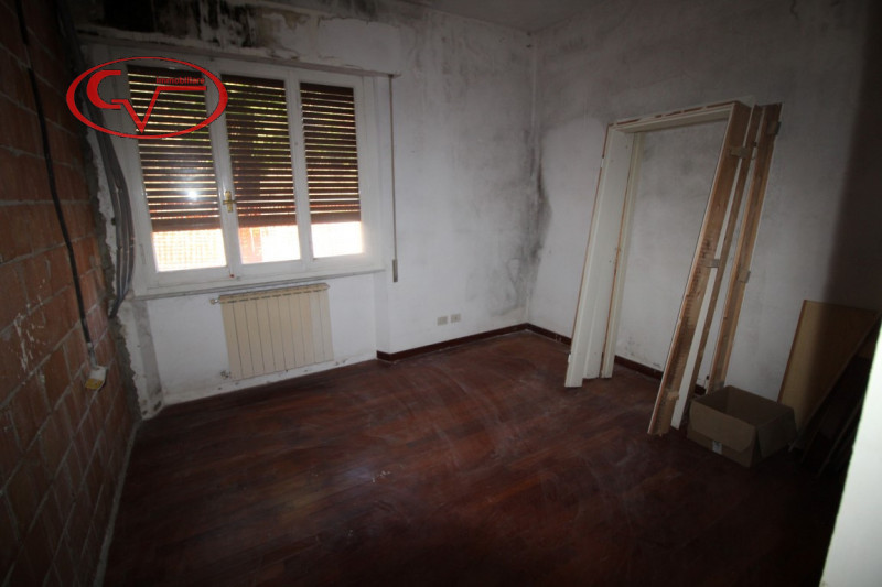 Immagine 30 di Villa in vendita  in via roma laterina a Laterina Pergine Valdarno