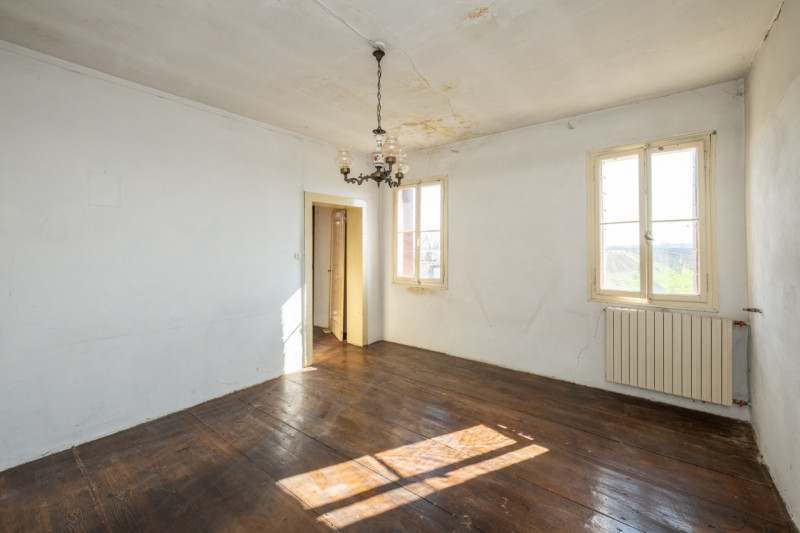 Immagine 30 di Casa bifamiliare in vendita  in Via Roma a San Pietro Viminario