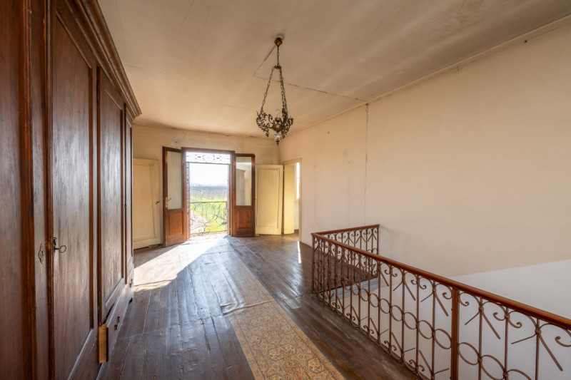 Immagine 37 di Casa bifamiliare in vendita  in Via Roma a San Pietro Viminario