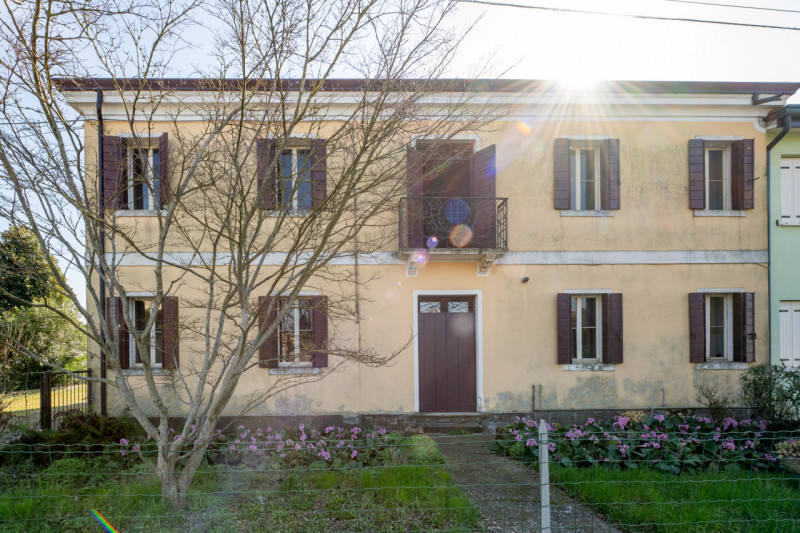 Immagine 52 di Casa bifamiliare in vendita  in Via Roma a San Pietro Viminario