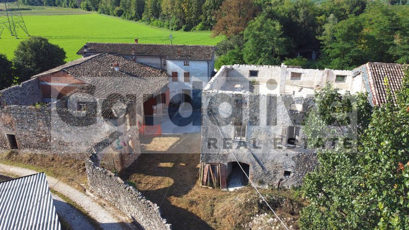 Immagine 11 di Rustico / casale in vendita  in Località Ballino a Pozzolengo