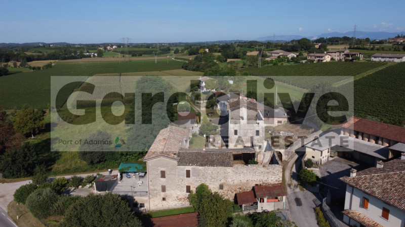 Immagine 15 di Rustico / casale in vendita  in Località Ballino a Pozzolengo