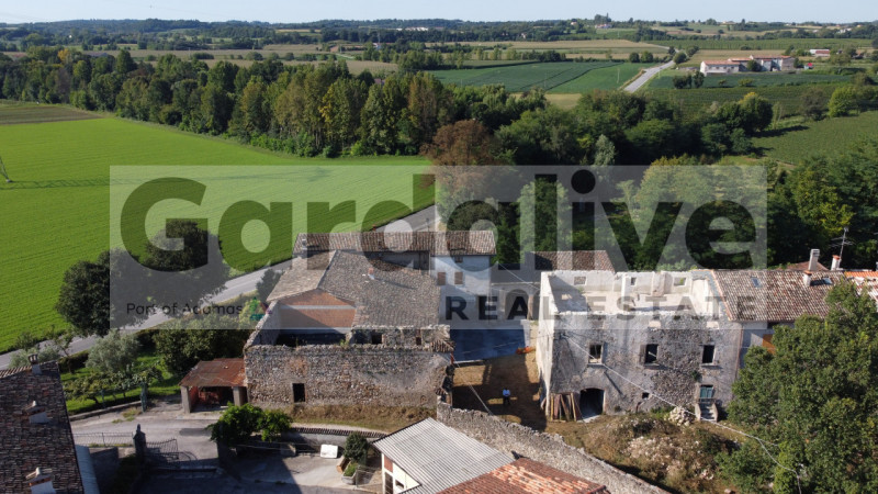 Immagine 16 di Rustico / casale in vendita  in Località Ballino a Pozzolengo