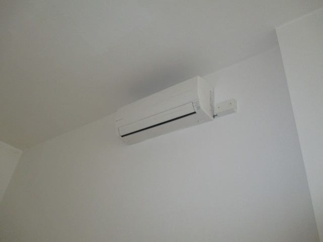 Immagine 16 di Negozio in vendita  a Senigallia