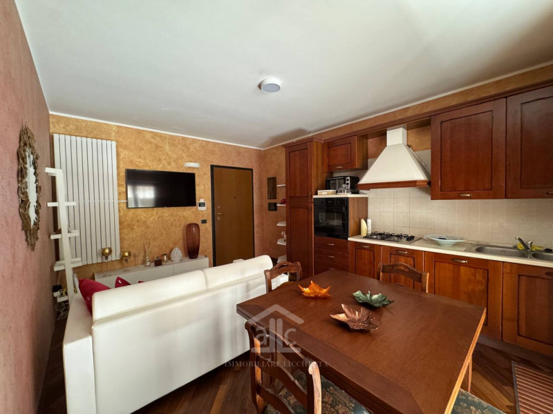 Immagine 15 di Appartamento in vendita  in Via Dante De Blasi 66 a Lecce