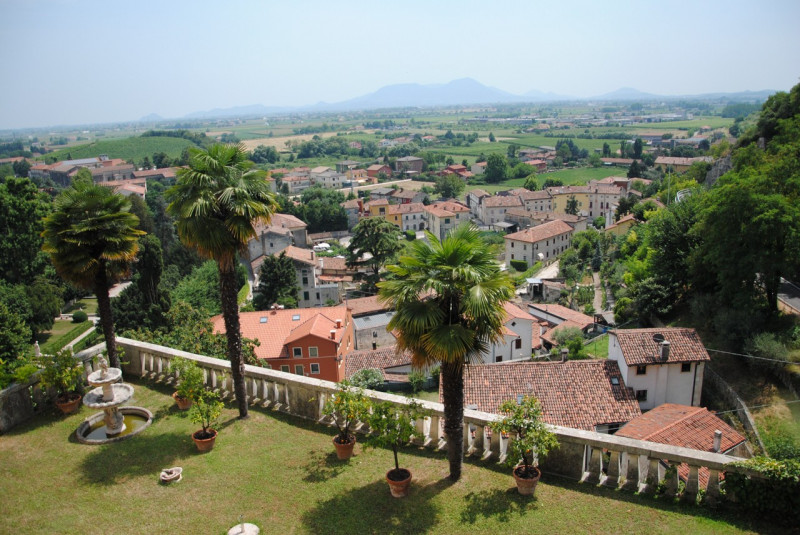 Immagine 14 di Villa in vendita  in via bizio a Longare