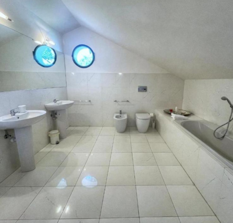 Immagine 19 di Villa in affitto  in telo, tramonte,  via pozzacale a Abano Terme