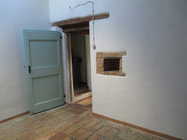 Immagine 16 di Rustico / casale in vendita  a Ostra