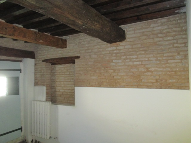 Immagine 31 di Rustico / casale in vendita  a Ostra