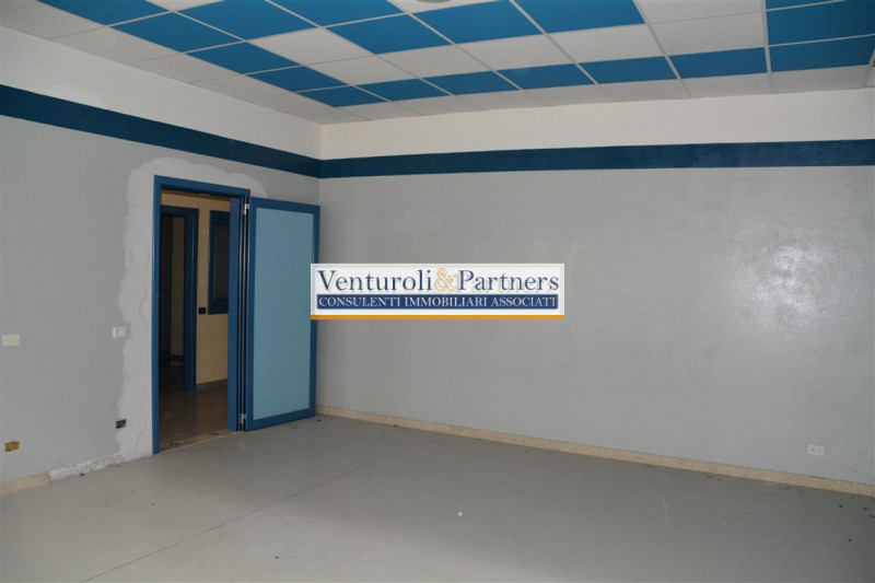 Immagine 10 di Capannone industriale in vendita  in via ugo foscolo a Ghedi