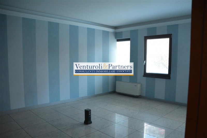 Immagine 14 di Capannone industriale in vendita  in via ugo foscolo a Ghedi