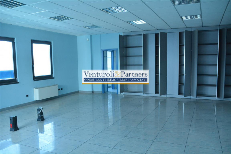 Immagine 17 di Capannone industriale in vendita  in via ugo foscolo a Ghedi