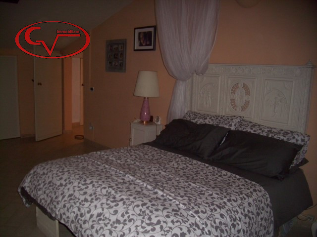 Immagine 24 di Appartamento in vendita  in Poggio Bracciolini, 46 a Montevarchi