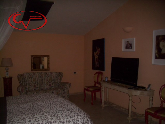 Immagine 26 di Appartamento in vendita  in Poggio Bracciolini, 46 a Montevarchi