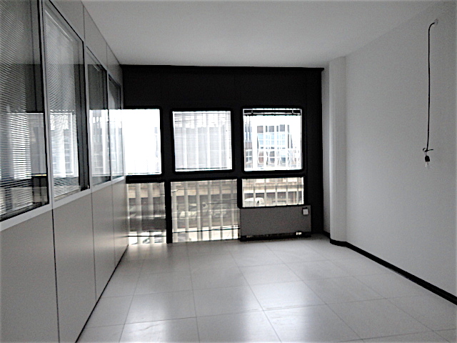 Immagine 5 di Ufficio in vendita  in Via Savelli a Padova