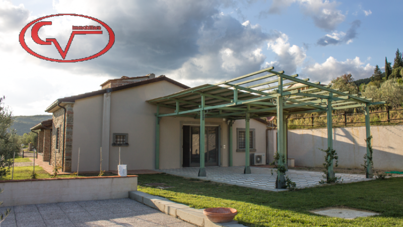 Immagine 16 di Villa in vendita  in via setteponti a Loro Ciuffenna