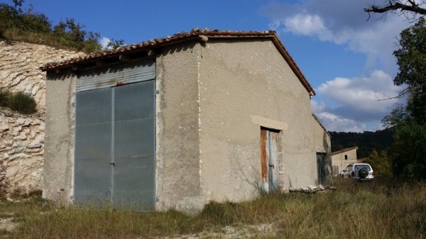 Immagine 20 di Rustico / casale in vendita  a Acqualagna