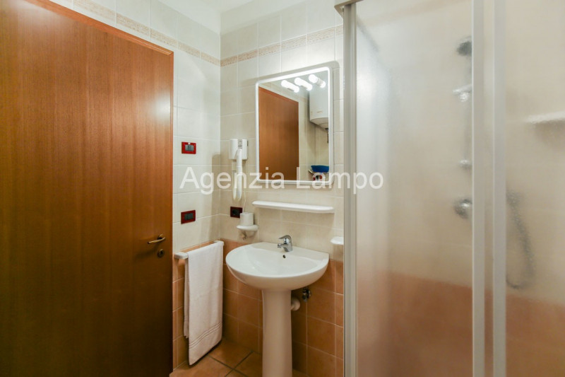 Immagine 9 di Appartamento in vendita  in Viale dei Cigni a Caorle