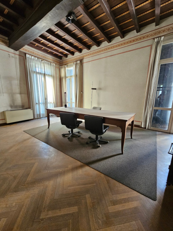 Immagine 44 di Ufficio in vendita  in via Matteotti a Padova
