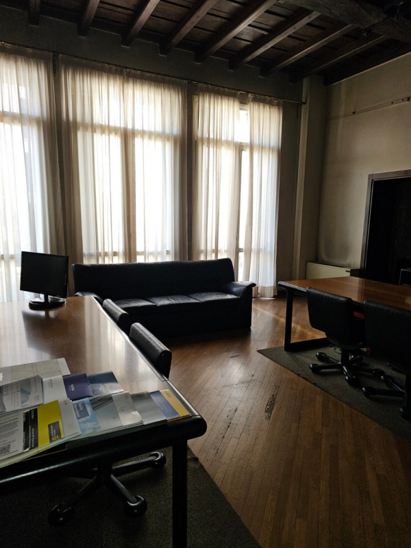 Immagine 49 di Ufficio in vendita  in via Matteotti a Padova