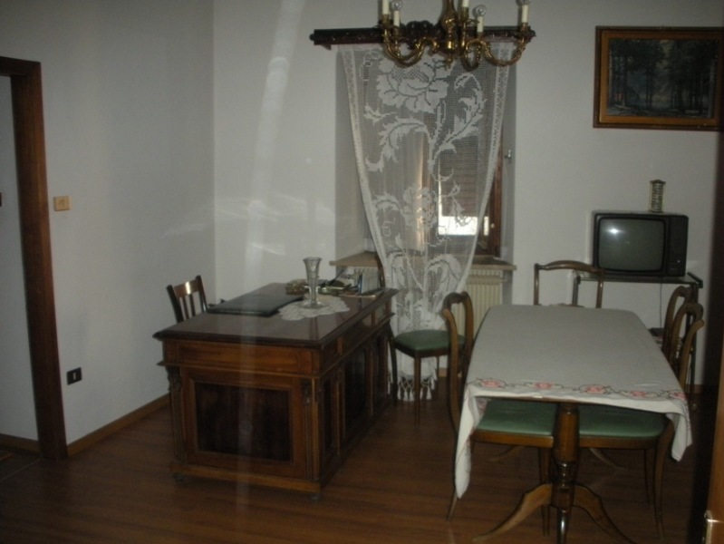 Immagine 4 di Casa indipendente in vendita  a Caldes