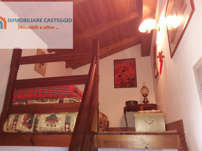 Immagine 19 di Villa in vendita  in Ruino Passo Carmine a Colli Verdi