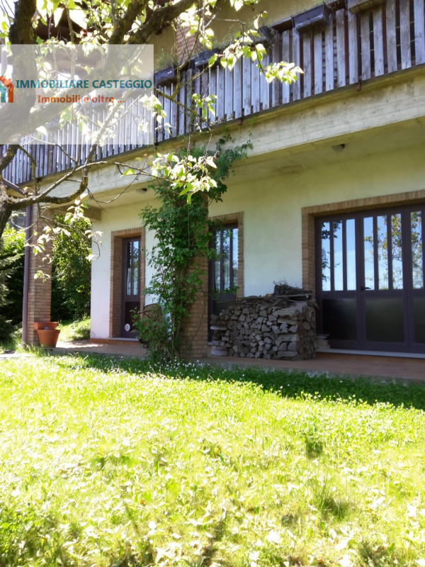 Immagine 27 di Villa in vendita  in Ruino Passo Carmine a Colli Verdi